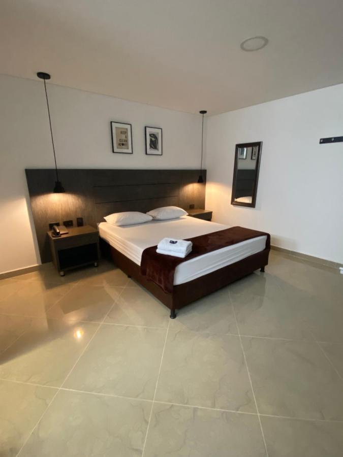 Hotel California City Medellín Eksteriør billede