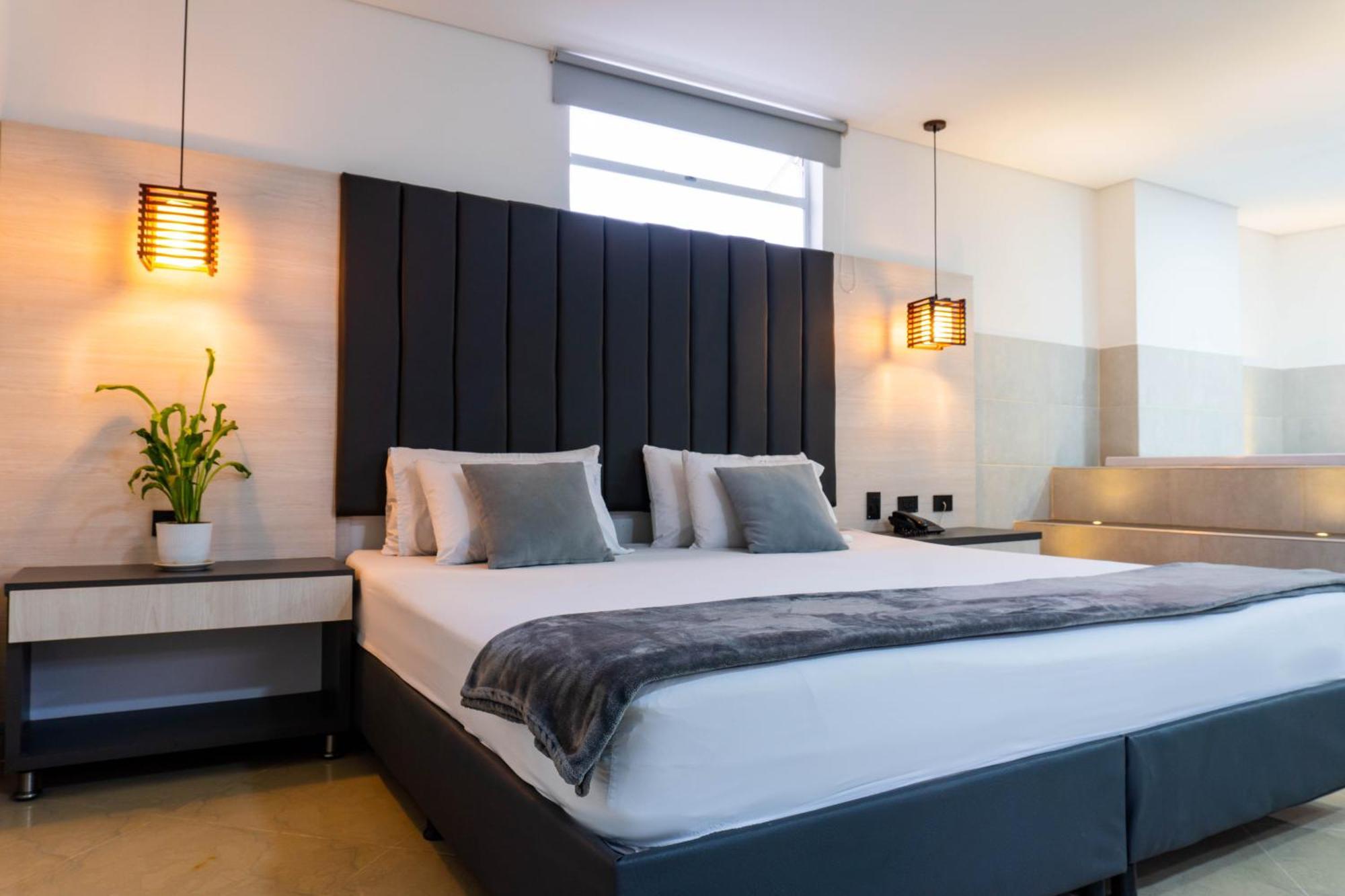 Hotel California City Medellín Eksteriør billede